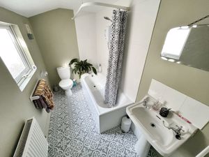 Photo 22- click for photo gallery